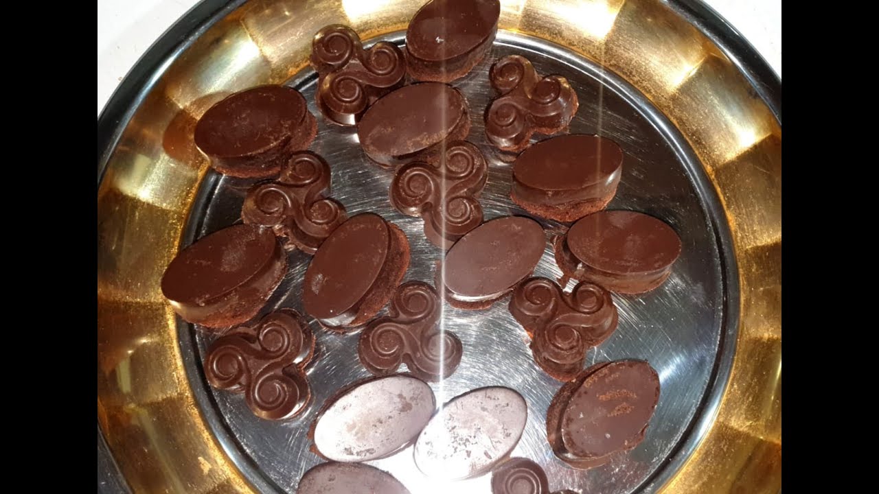 فينونصيي ببودرة اللوز و الكاكاو -- بمذاق مميز كيجيو روعة 😍