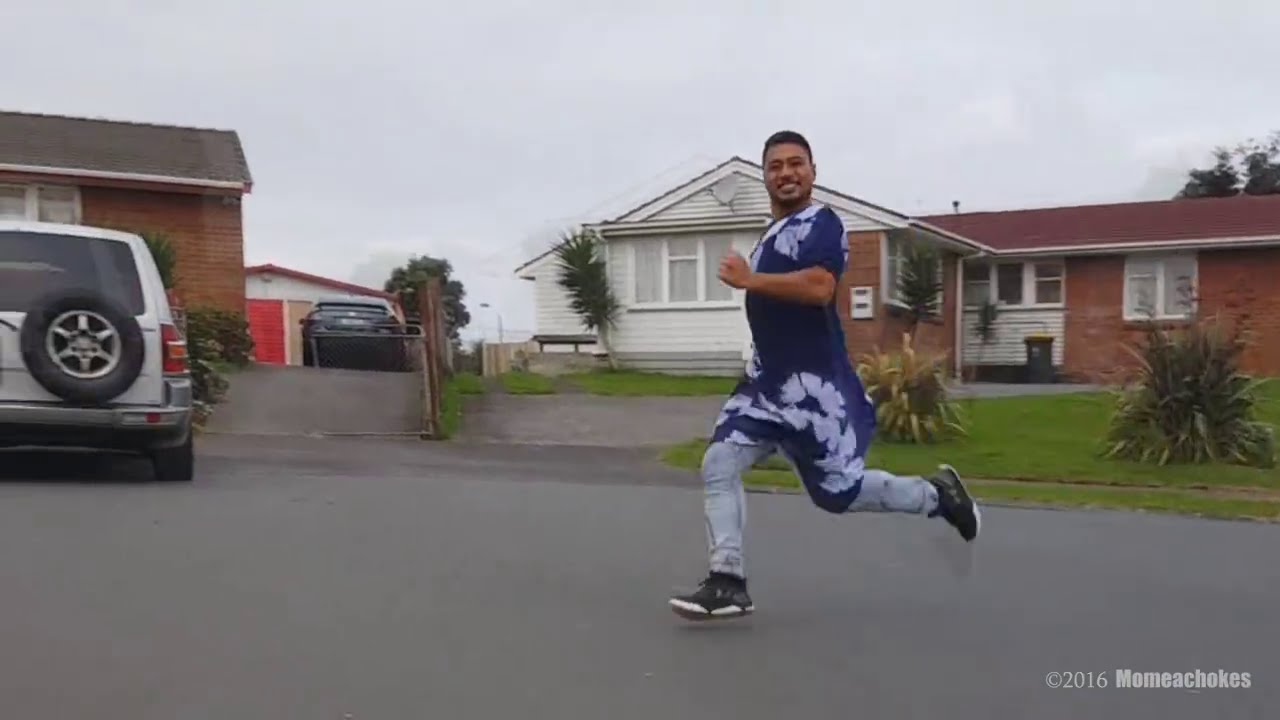Momeachokes - Running Man Challenge