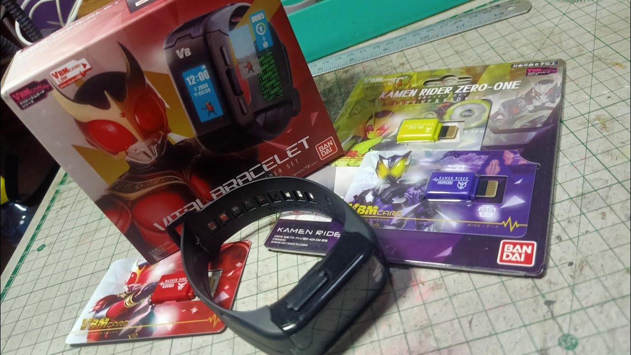รีวิว:Vital Bracelet Characters Kamen rider+VBM card set KUUGA,ZERO-ONE,HOROBI | Plug model มาแบบงงๆ