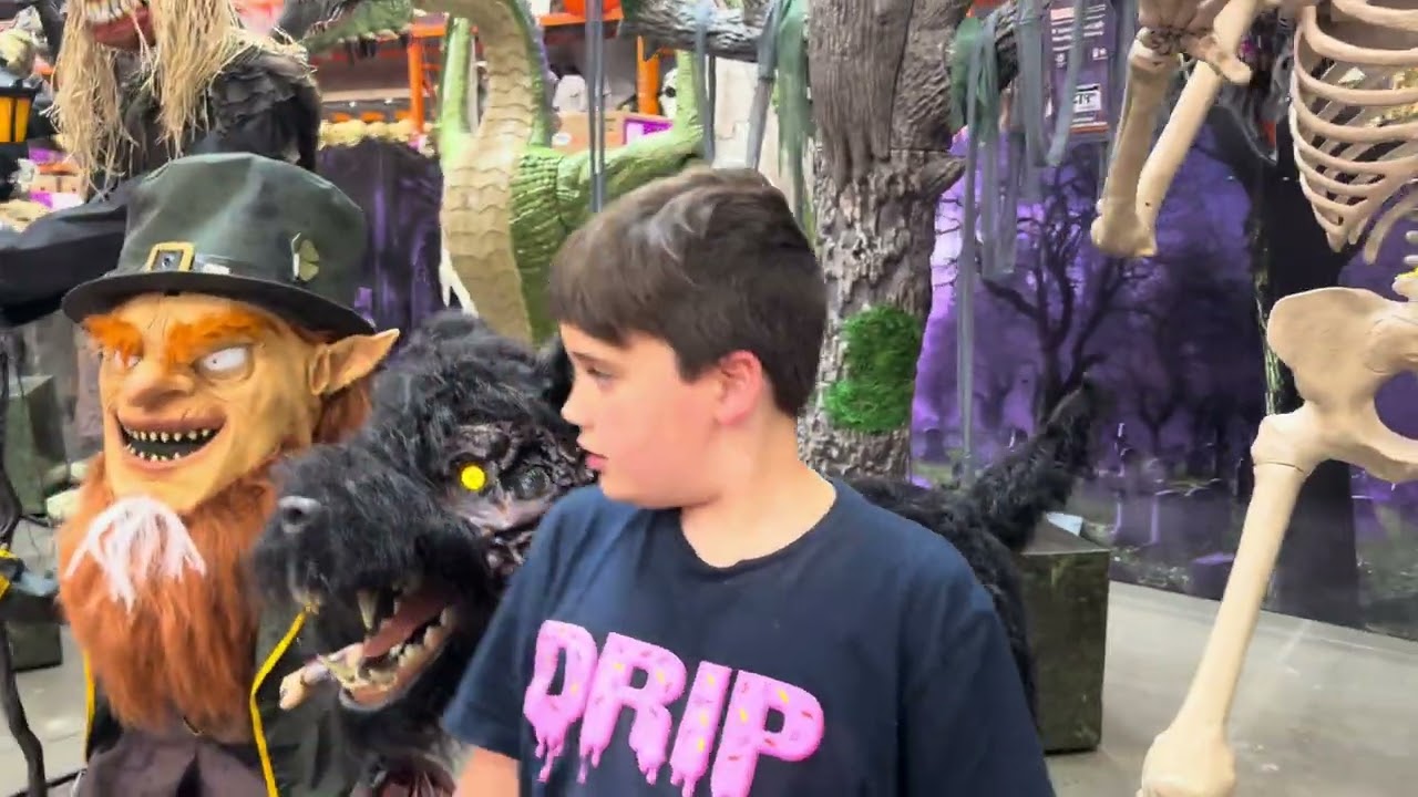 Home Depot 2025 Halloween Animatronic Reveal!!! Omg it’s sooo good!! 