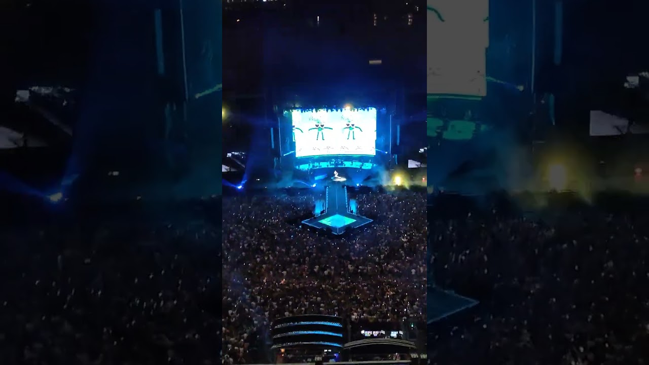 Medley dj set - Pinguini tattici nucleari SAN SIRO live