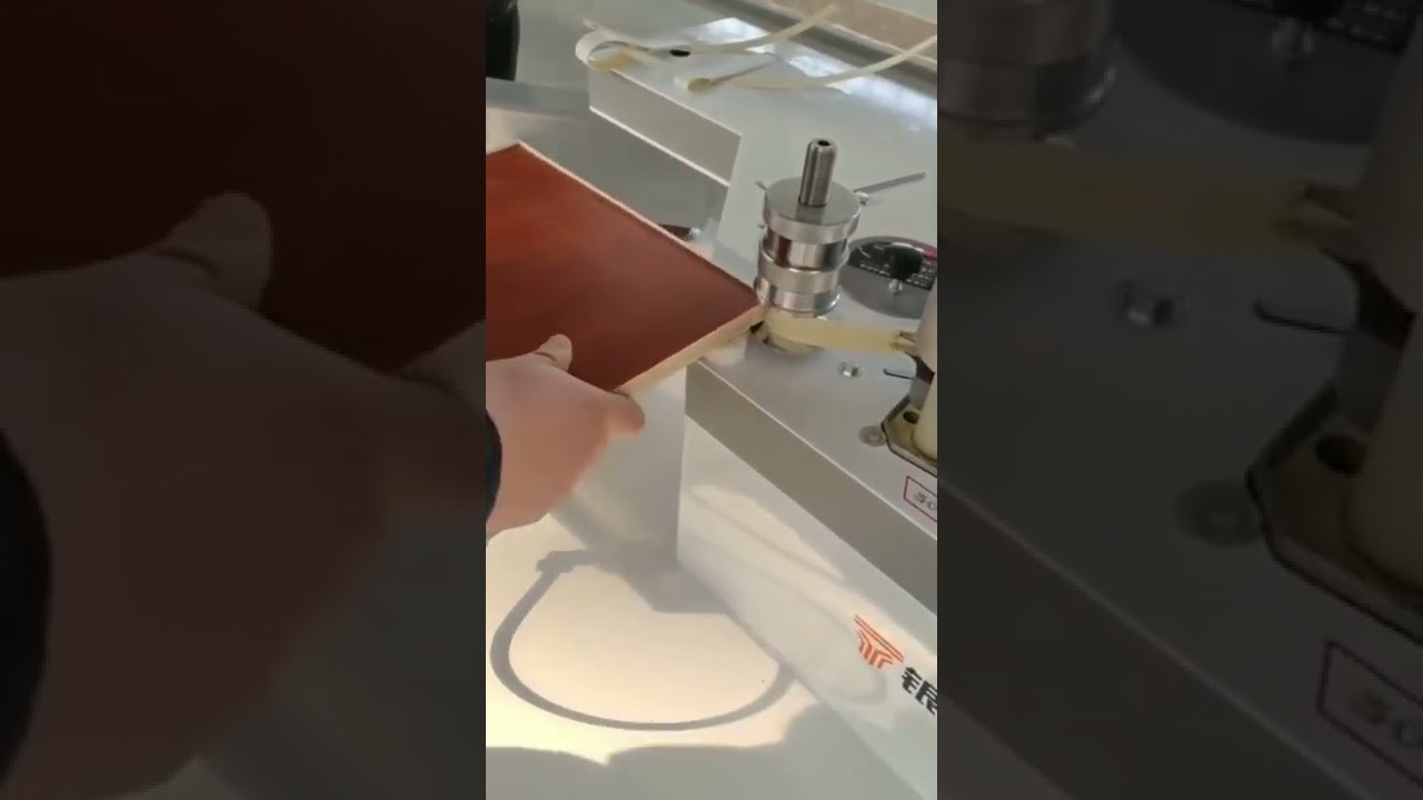 Taping machine