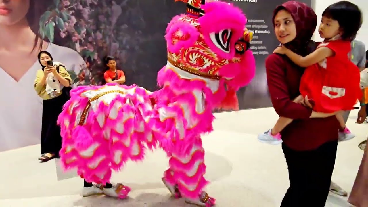 Wooww.. GAK SENGAJA KETEMU BARONGSAI WARNA WARNI | Summarecon Mall Bandung special IMLEK