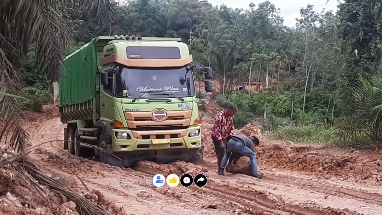 Heavy Truck Powers Through Soft Muddy Road – Almost Sinks but Incredible Torque Saves It!