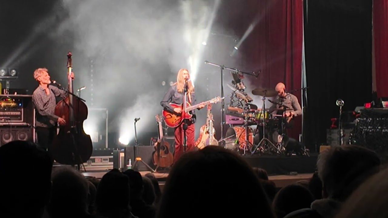 The Wood Brothers w/ 