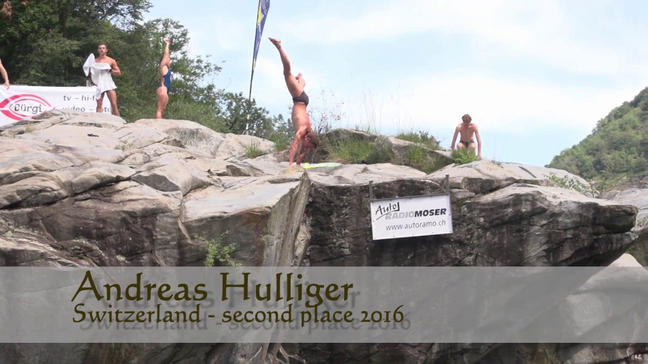 Cliff diver Andreas Hulliger