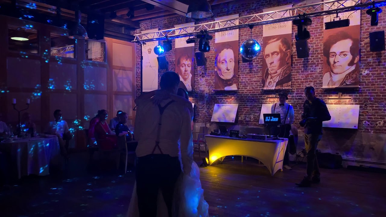 Openingsdans Martijn & Elise - Ter Eeste Roeselare met DJ Joeri