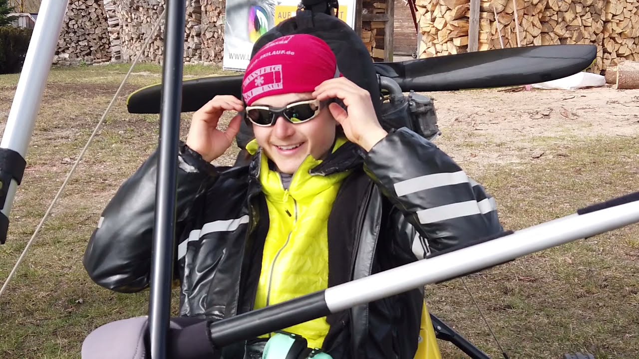 Ultraleicht fliegen - 120 kg DragonFly Trike am Dolmar