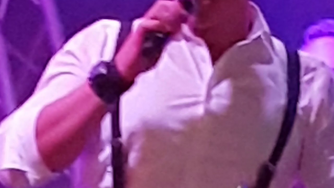 Andreas Gabalier und Hanno Pinter - Don't you feel like crying -   Kitzbühel 2018  (Live)