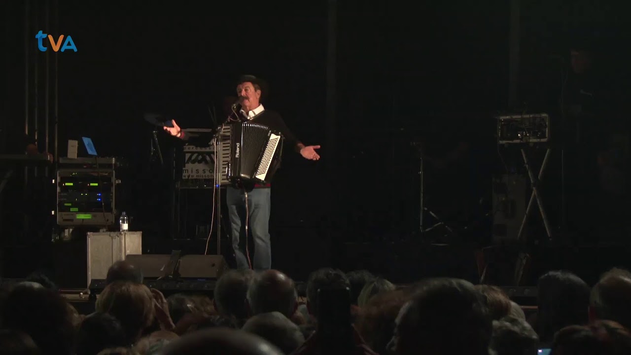 Quim Barreiros no Arraial da Associação Venda Nova Viva