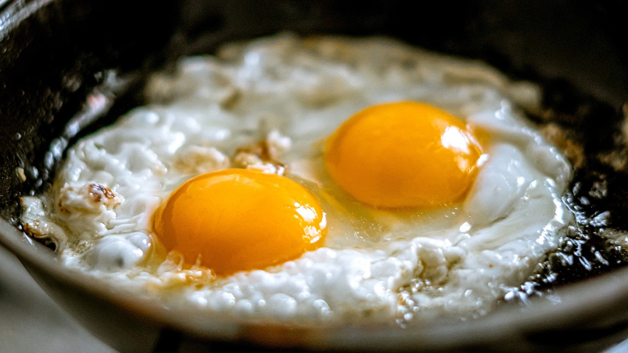 Bacon Grease Vs Butter: Which Should You Use When Cooking Eggs?