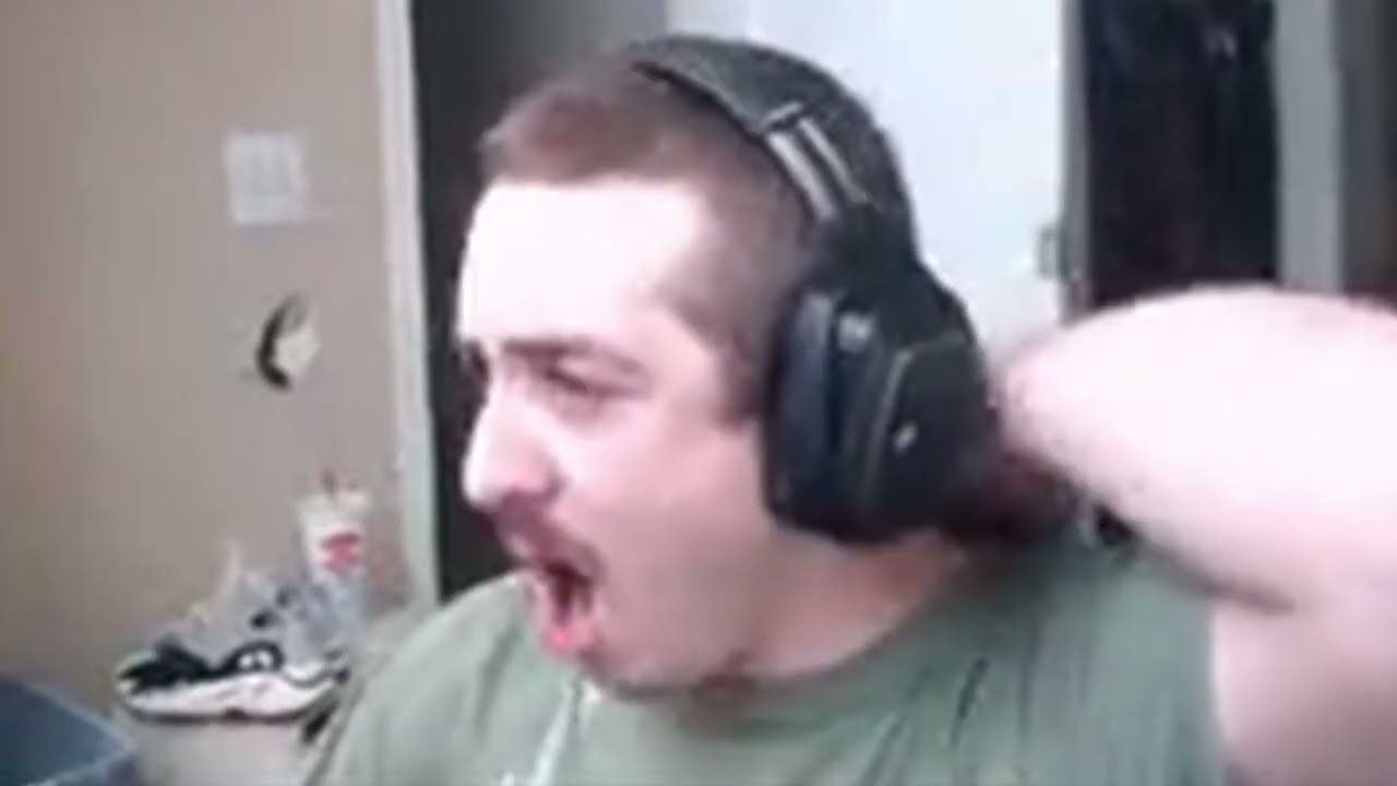 BossmanJack (literally) hits his breaking point, gets himself banned from Kick for a week