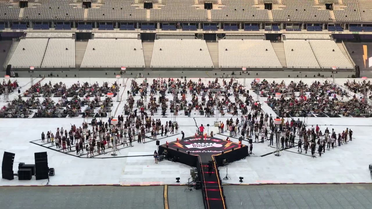 AC/DC Highway to Hell -Rockin'1000- Paris 2019