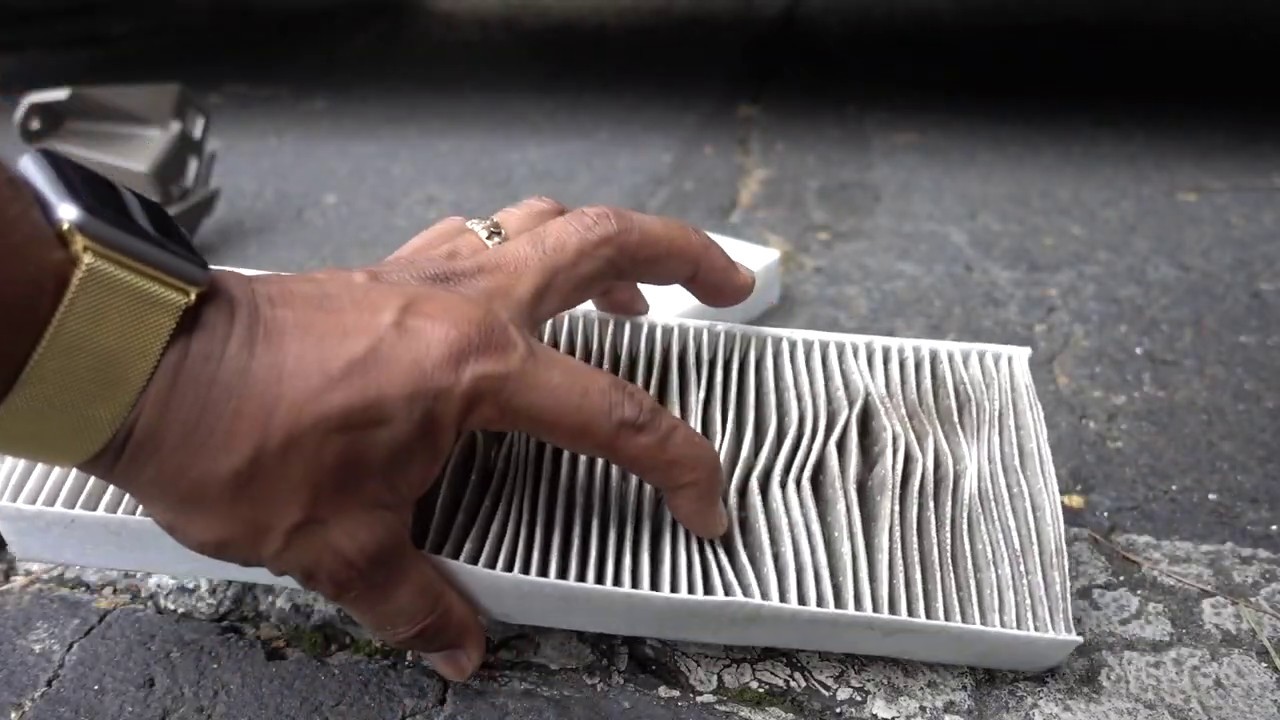 Como Cambiar el Filtro de la Cabina en un Honda Accord del 1998 al 2002