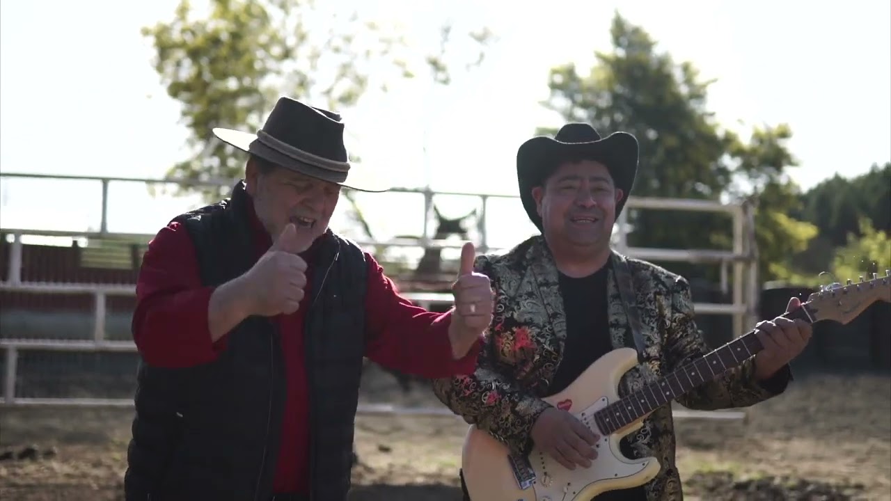 LOS CHARROS DE LUCHITO Y RAFAEL FEAT RENÉ INOSTROZA - EL PIOJO Y LA PULGA (VIDEO OFICIAL)
