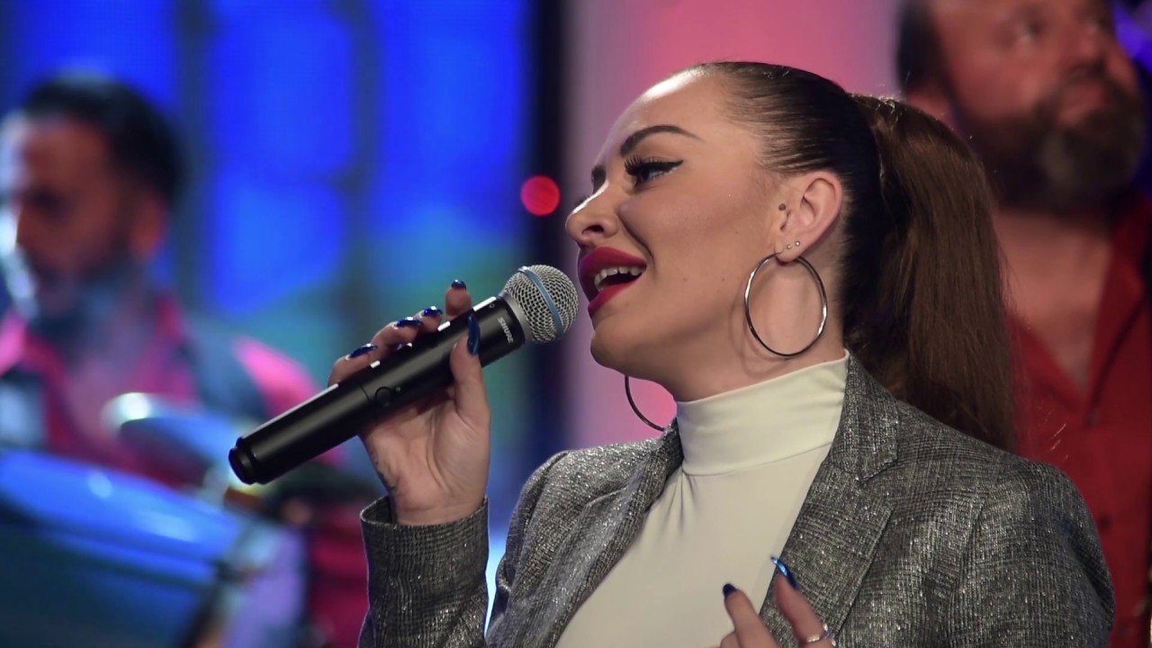 Dzambo Agusevi Orchestra & Adrijana Kes - Cekaj zivote (Live TV Show 7 8 Balkan Music TV)