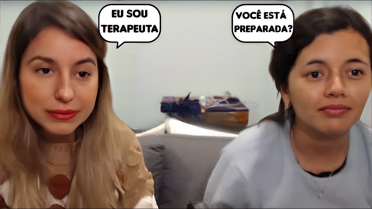 BLUEZAO APRESENTANDO SUA TERAPEUTA TAYNARA PARA O SEU PÚBLICO