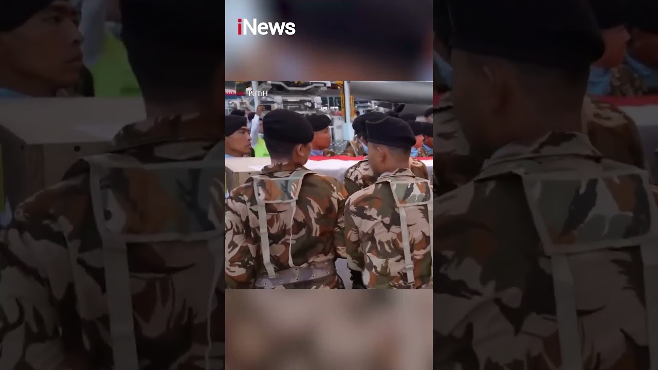 Detik-Detik 3 Jenazah TNI Gugur di Lebanon Tiba di Tanah Air #shorts