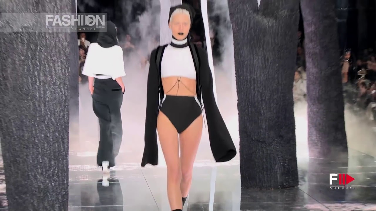 FENTY Rihanna X PUMA Full Show Fall 2016 New York Fashion Week by Fashion Channel