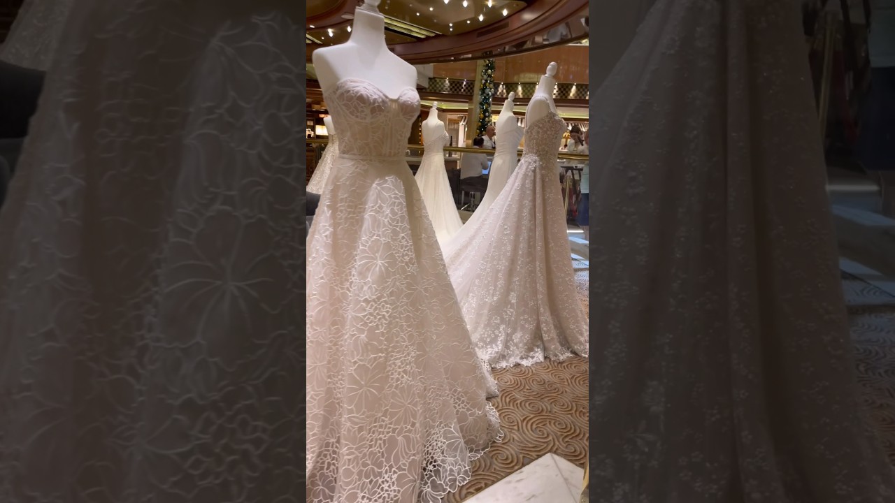 Weddinggowns #elegant #randyfenoli #bridalgown #beautiful #loveandromance #asmr #ytshorts #