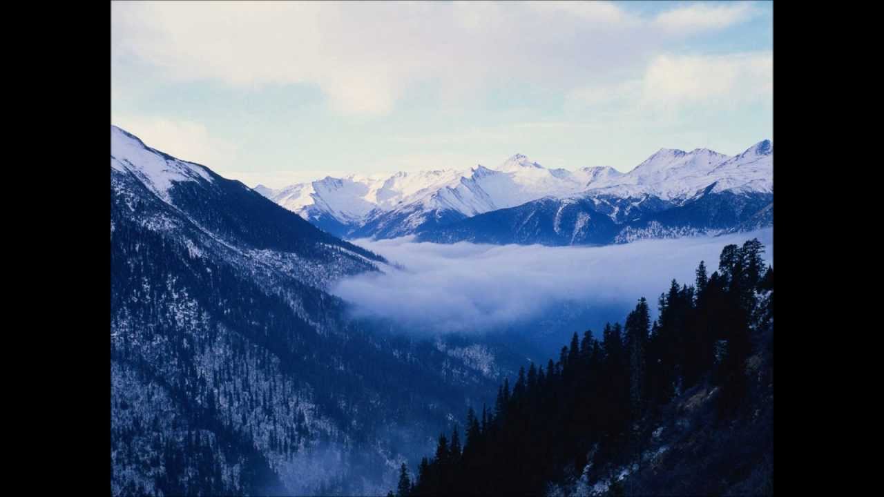 Dougie MacLean - Gloomy Winter's Noo Awa