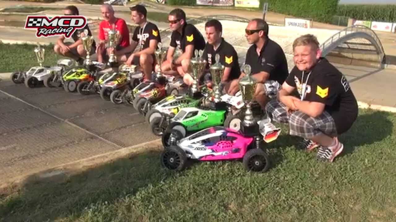 MCD Racing RR5 on Track