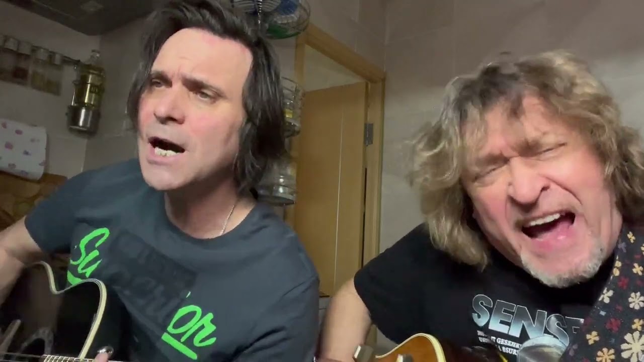 Конец Фильма (акустика) — Огни  #ПесняКаждыйДень2