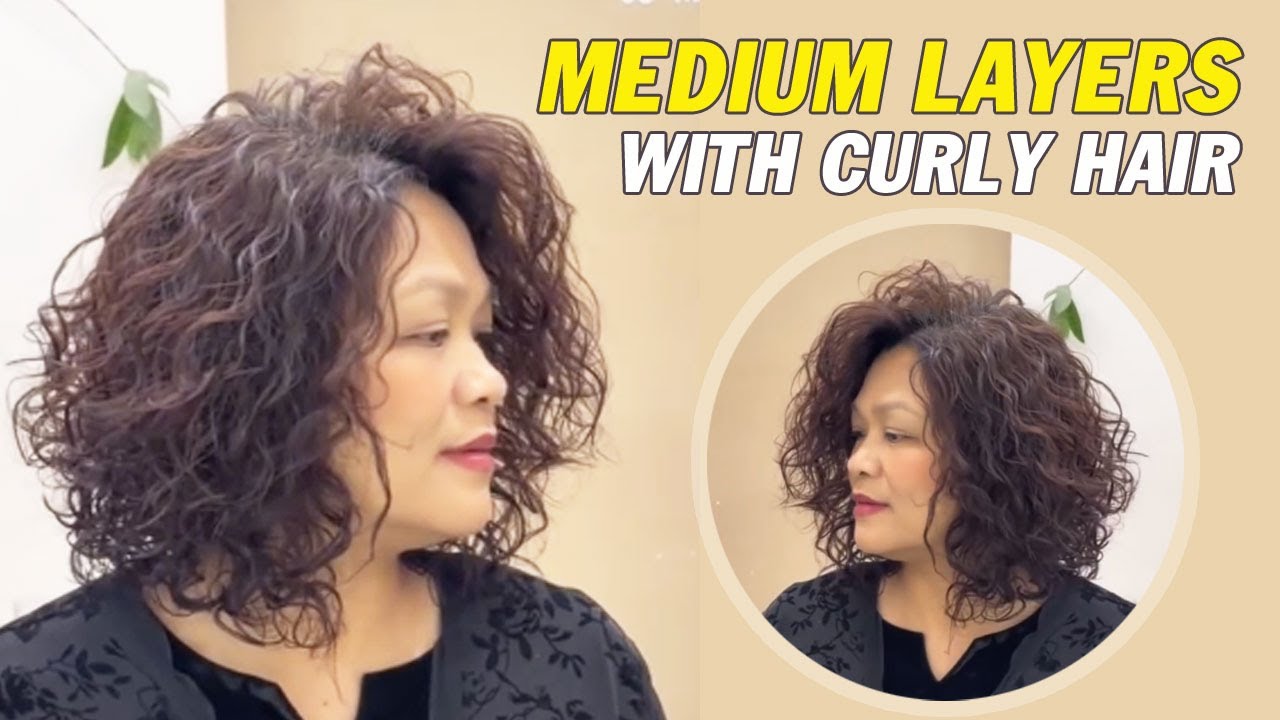 How to cut a Perfect Medium Layers | Professional Medium Layered Haircut for Curls (Step-by-Step)