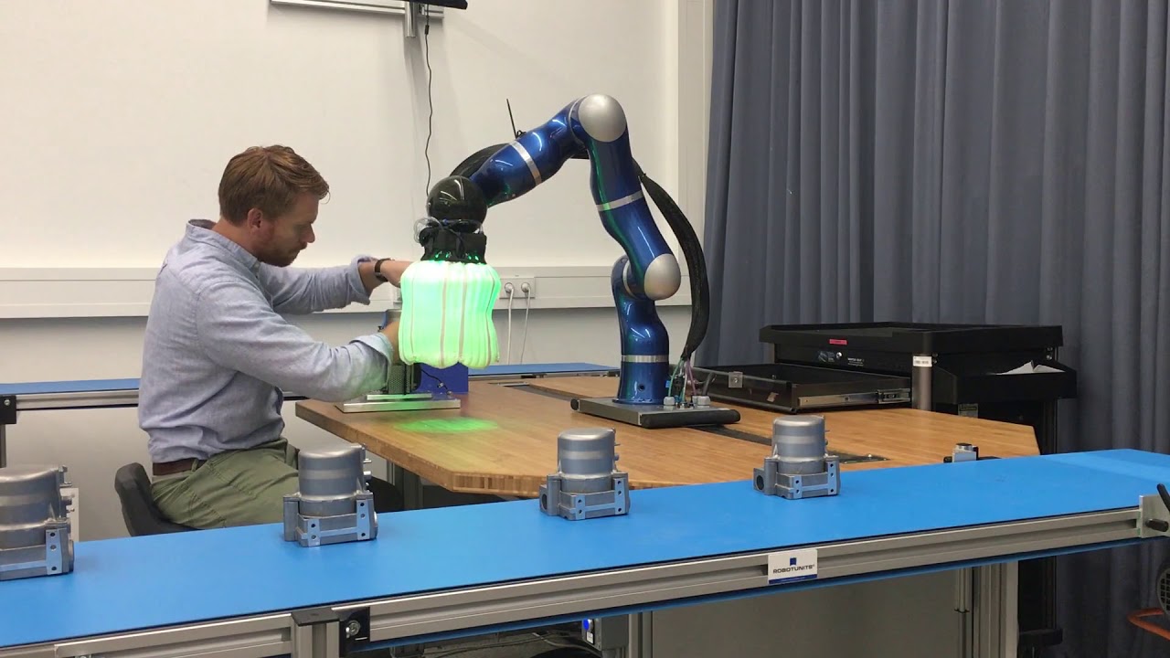 Robotic Airbag in a Collaborative Assembly Task