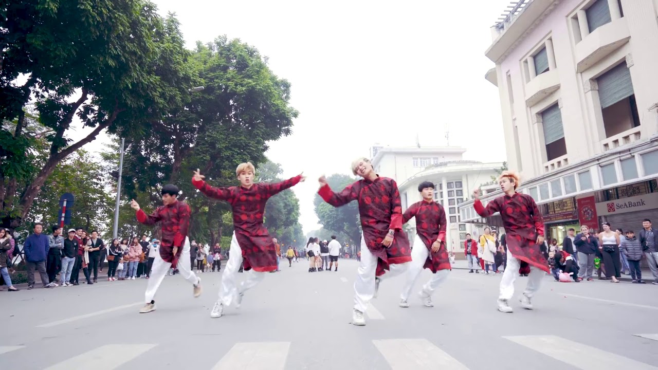 Về Nh&agrave; Ăn Tết Dance   Justa Tee x Big Daddy x Onionn   Nh&oacute;m nhảy đường phố DVN-X from Vietnam