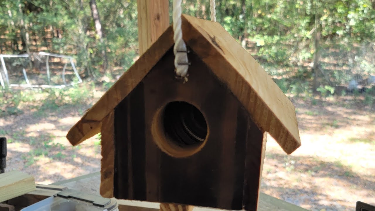 simple Coffee can bird house to sell and make money