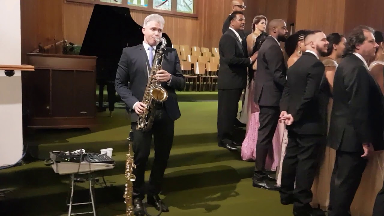 Entrada da Noiva com Agnus Dei - Fábio Costa (Sax Cover)