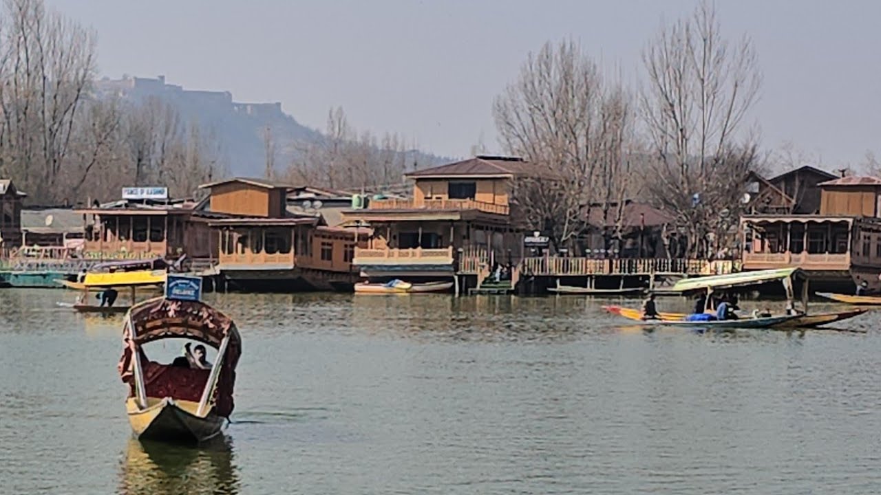 Dal Lake Kashmir 4K 2026 | Beautiful Morning View of Srinagar Paradise