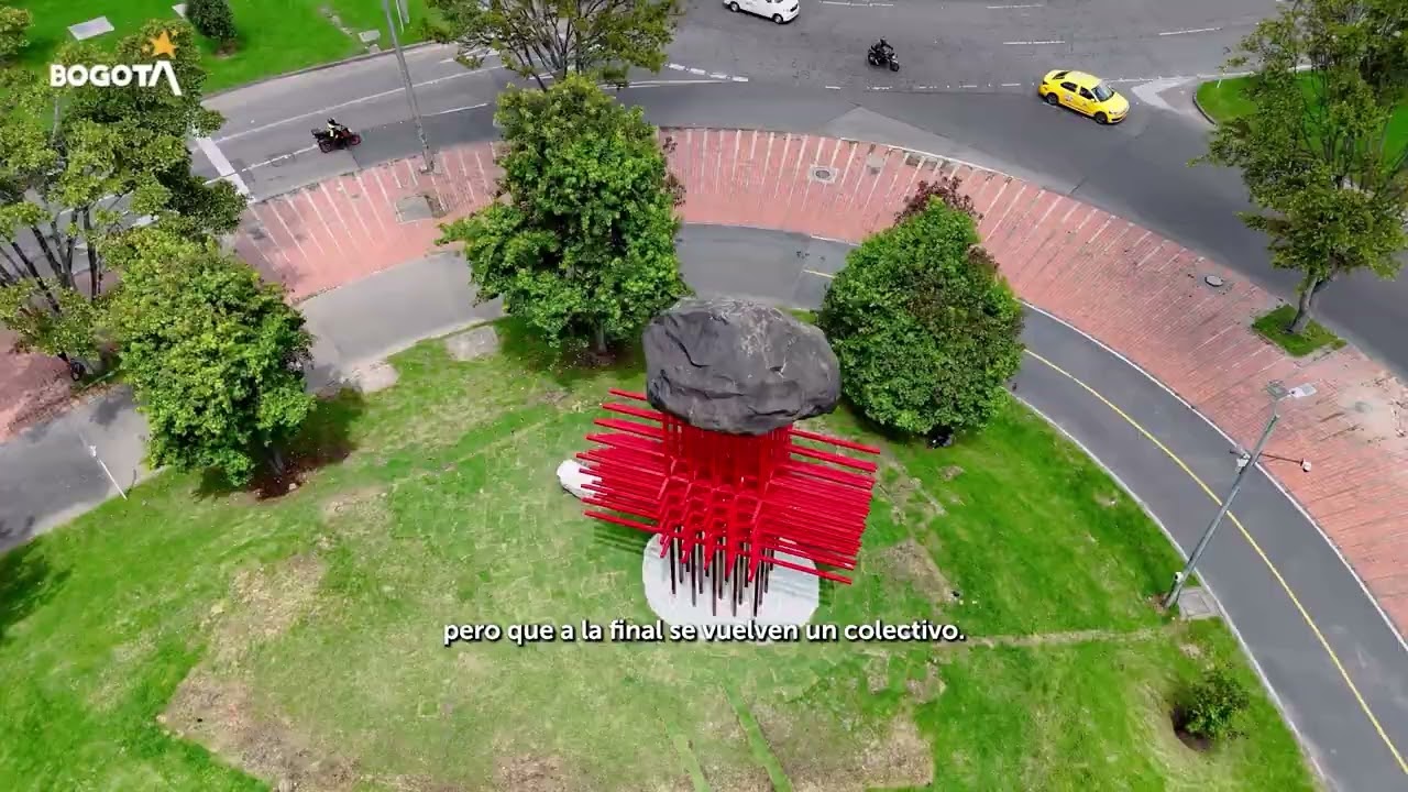 ‘Umbral’, Bogotá rinde homenaje al personal de la salud.