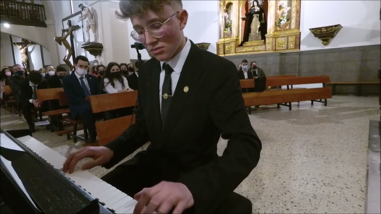 De Vuelta al Porvenir a piano GJ Angustias León