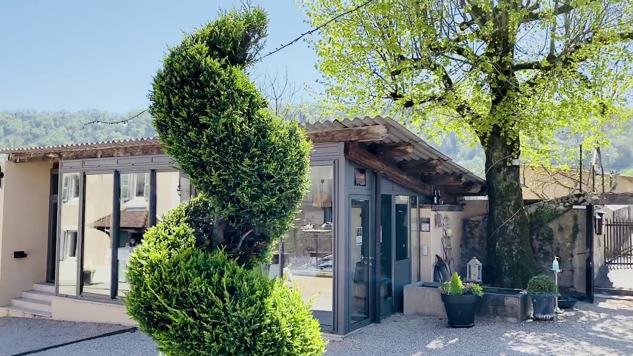 La Grange de Pépé Salle de réception : Domaine de Suzel