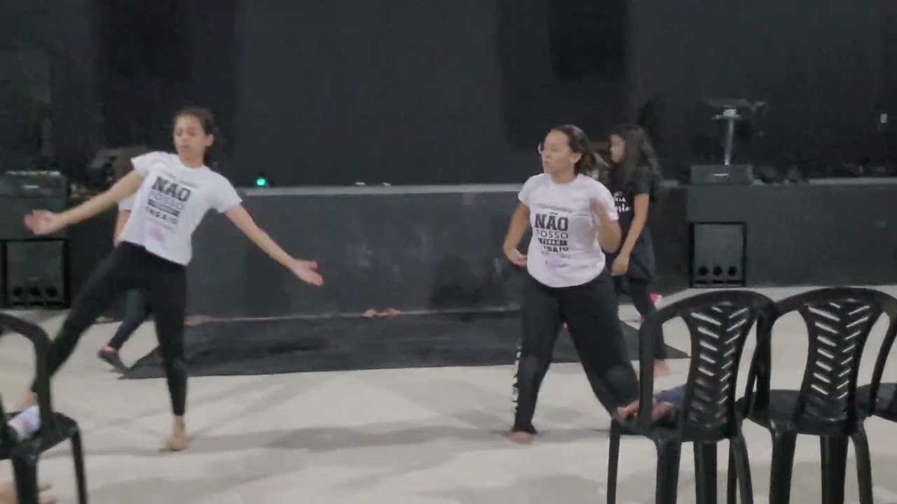 Coreografia Leão/Gabriela Rocha