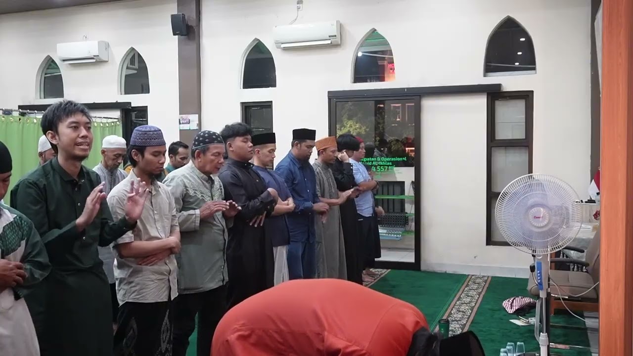 190226 Isya & Tarawih Ustadz Hamzah Alfajri