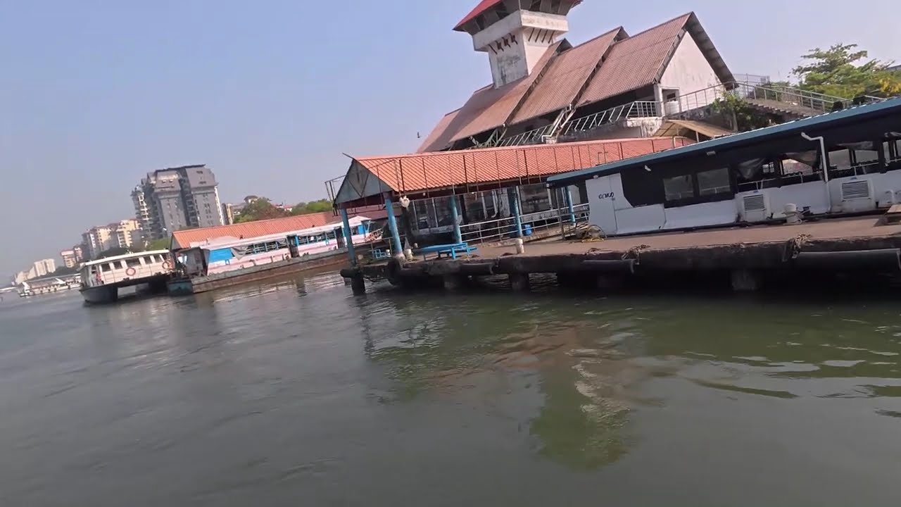 Walking in fort Kochi #travel #kochi2