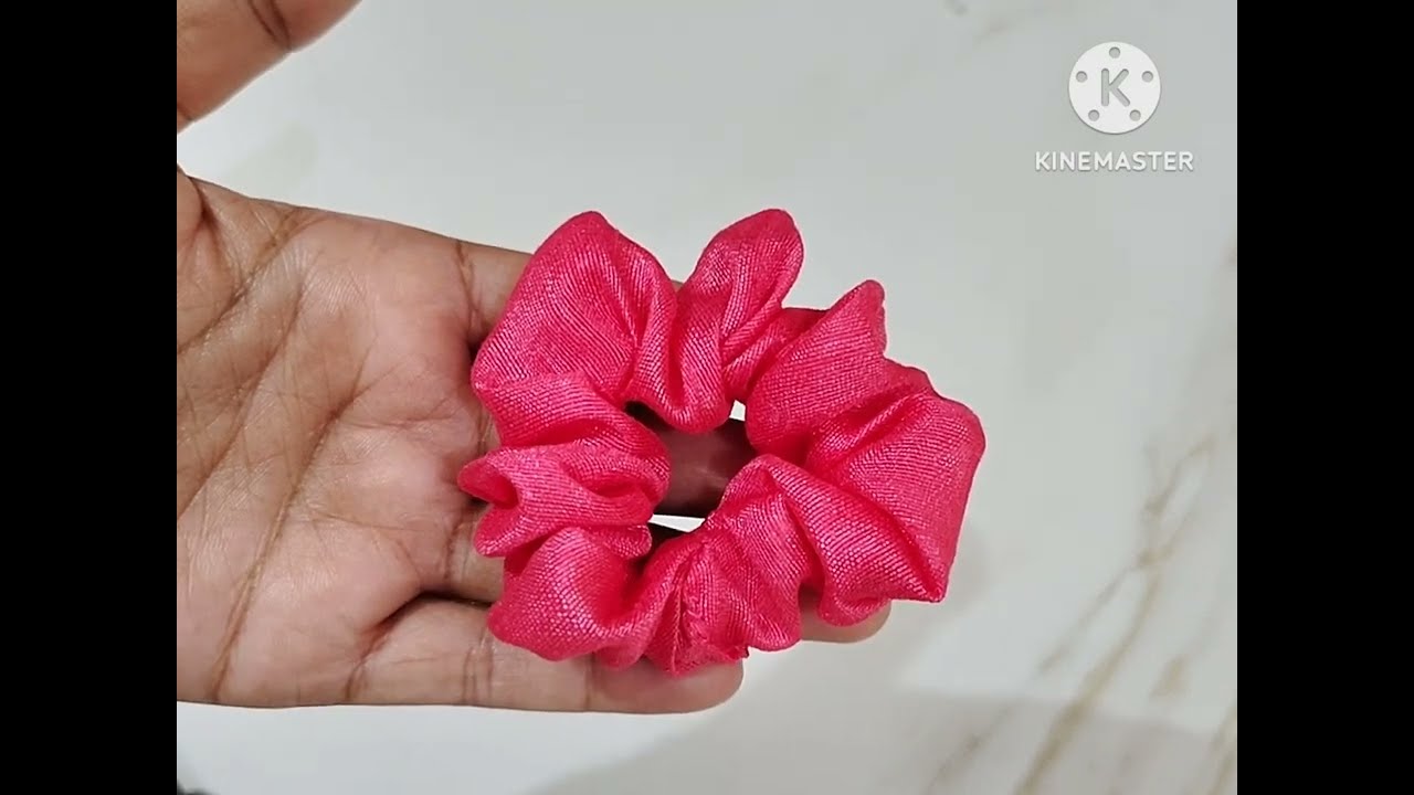Saari se bnaye Simple Hair Band 😍#clourfullhairband  #short #shortsfeed 