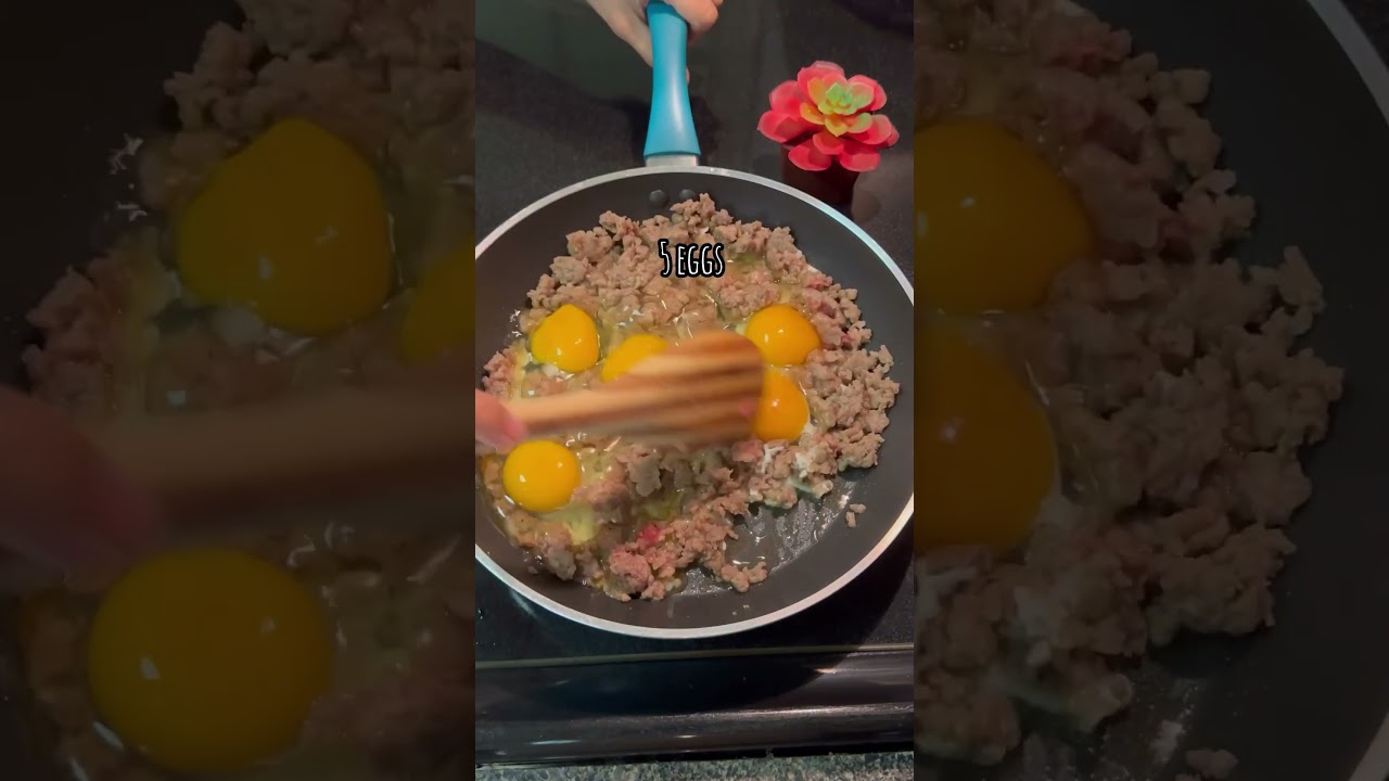 sausage & Eggs for breakfast! #sausage #eggrecipe #asmr #foodblogger #satisfying #proteinbreakfast