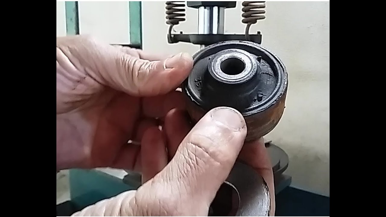 Troca das buchas de bandeja do Golf