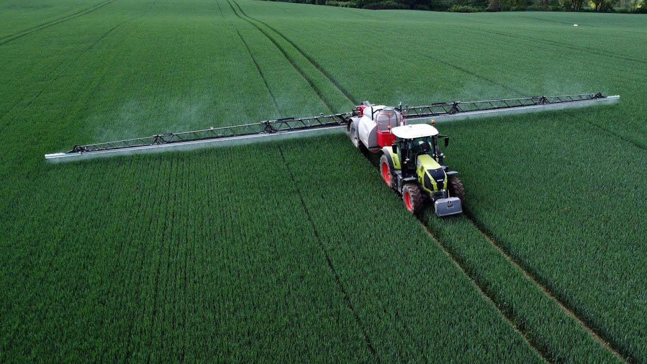 oprysk pszenicy /claas axion 830 + HORSCH LEEB 8GS / Cieszymowo / Dji mavic mini 2