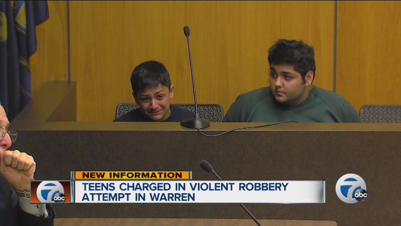 Teens charged in violent robbery attempt in Warren