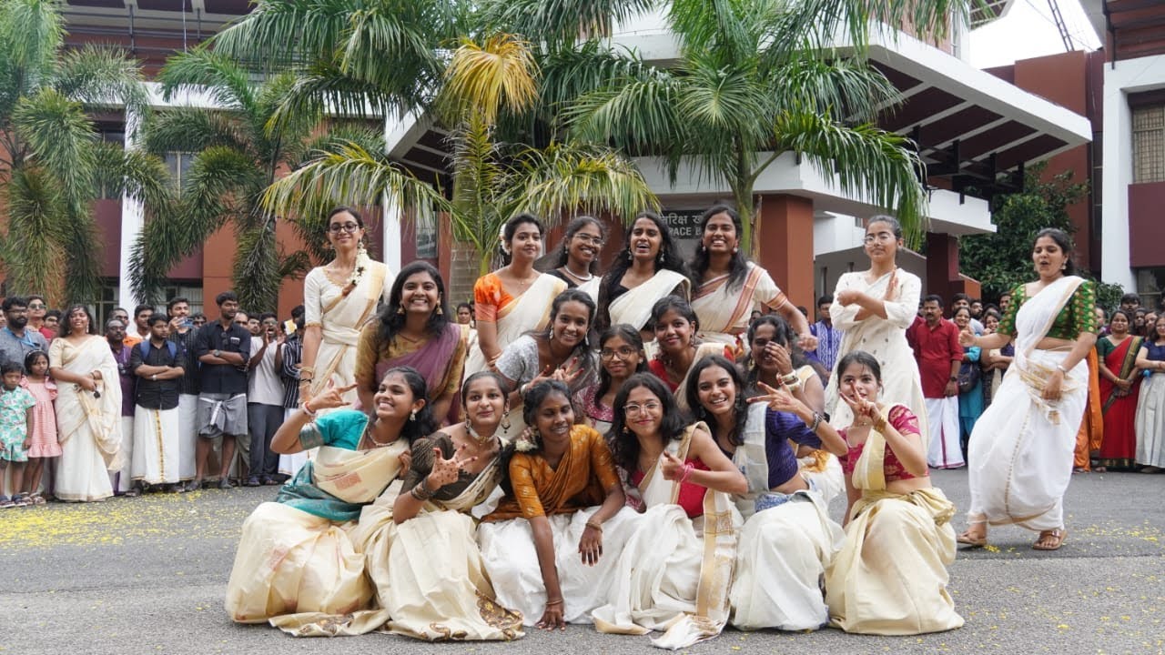 2025 Onam Flashmob by B.Tech 3rd years(full video) | IIST🌼#onam #flashmob #trivandrum #iist 