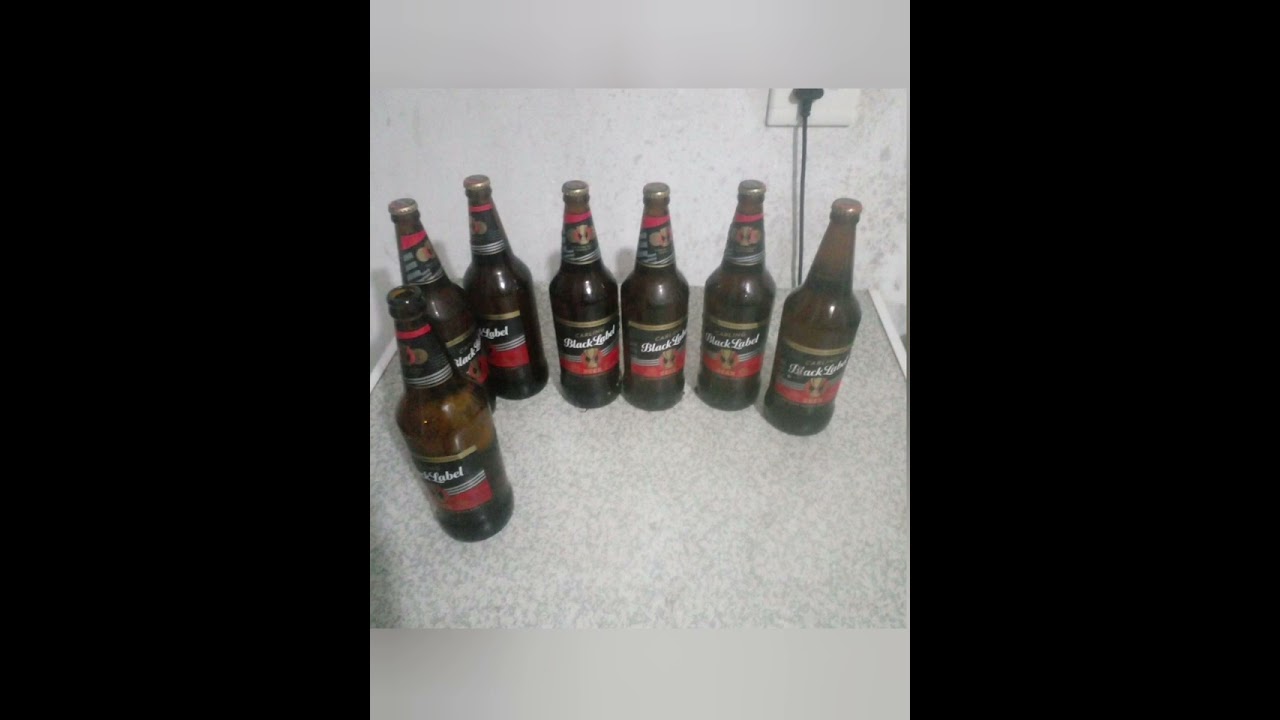 Makhelwana verzinia by Various artist (Mozambique)