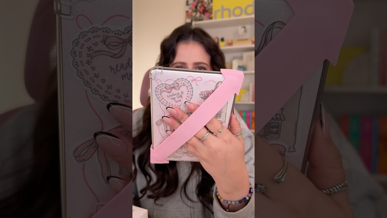 UNBOXING ACCESSORIES FOR MY KINDLE (gifted from strapsicle💗✨) #youtubeshorts #shorts #kindle