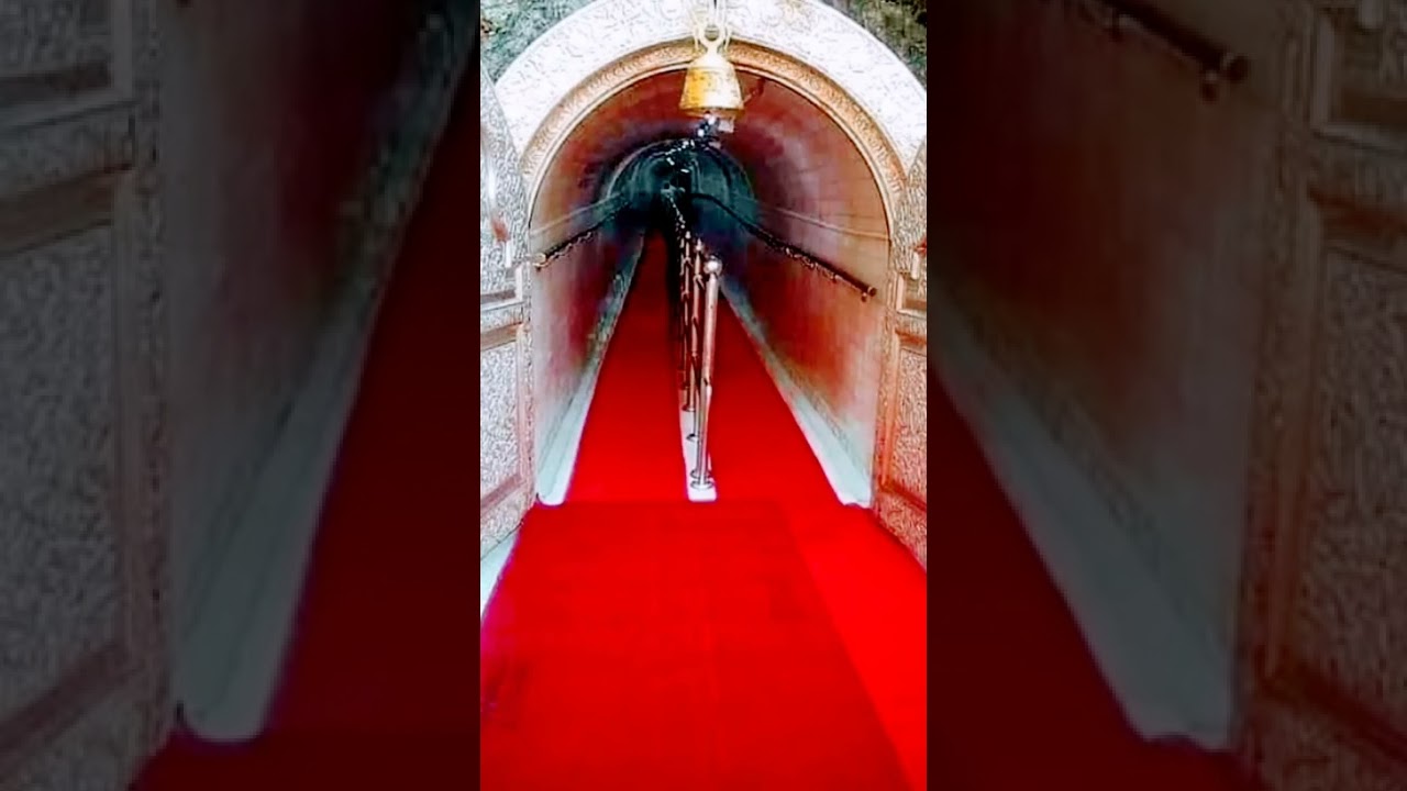 Main Pardesi Hoon Pehli Baar Aaya Hoon Darshan karne maiya ke Darbar aaya hun
