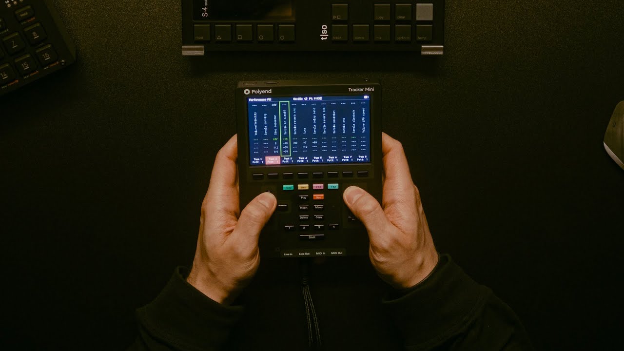 Handheld Dub Techno Jam with Tracker Mini by @Polyend