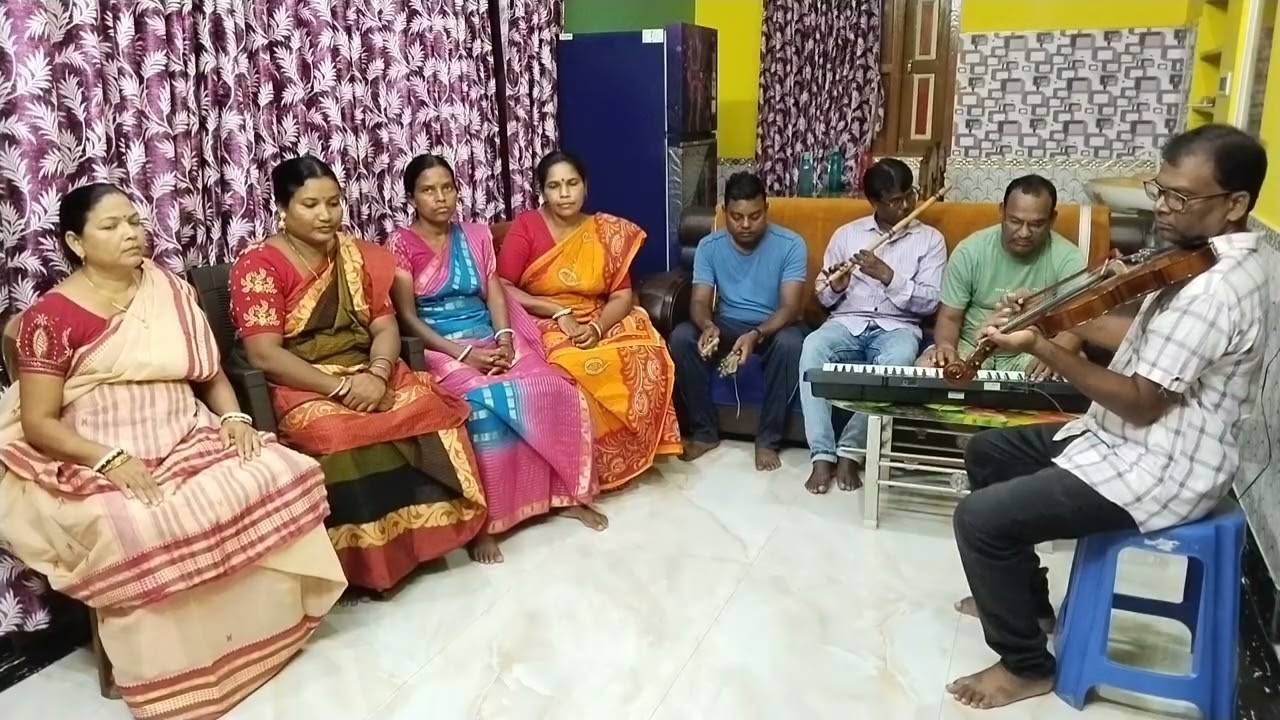 বাহা রে দ সরহায়রে দ নেওতাঞ মেসে মারাং দাদা।।